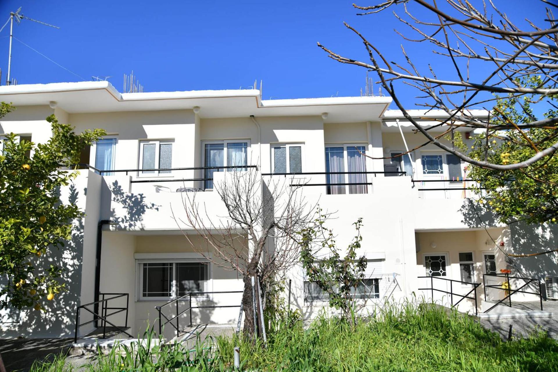 Iskas Apartments Ялисос Екстериор снимка